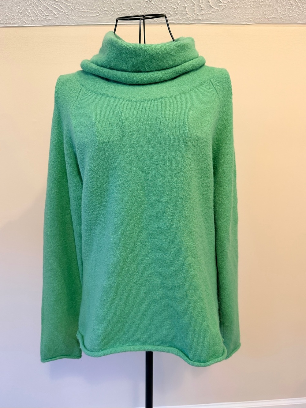 GAP Women's Green Cowl Neck Wool Knit Pullover Sweater Raglan Long Sleeve Size L